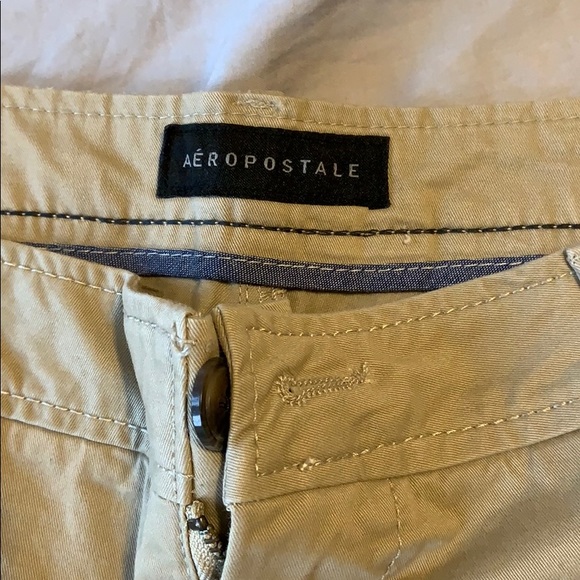 Khaki shorts - Picture 2 of 3